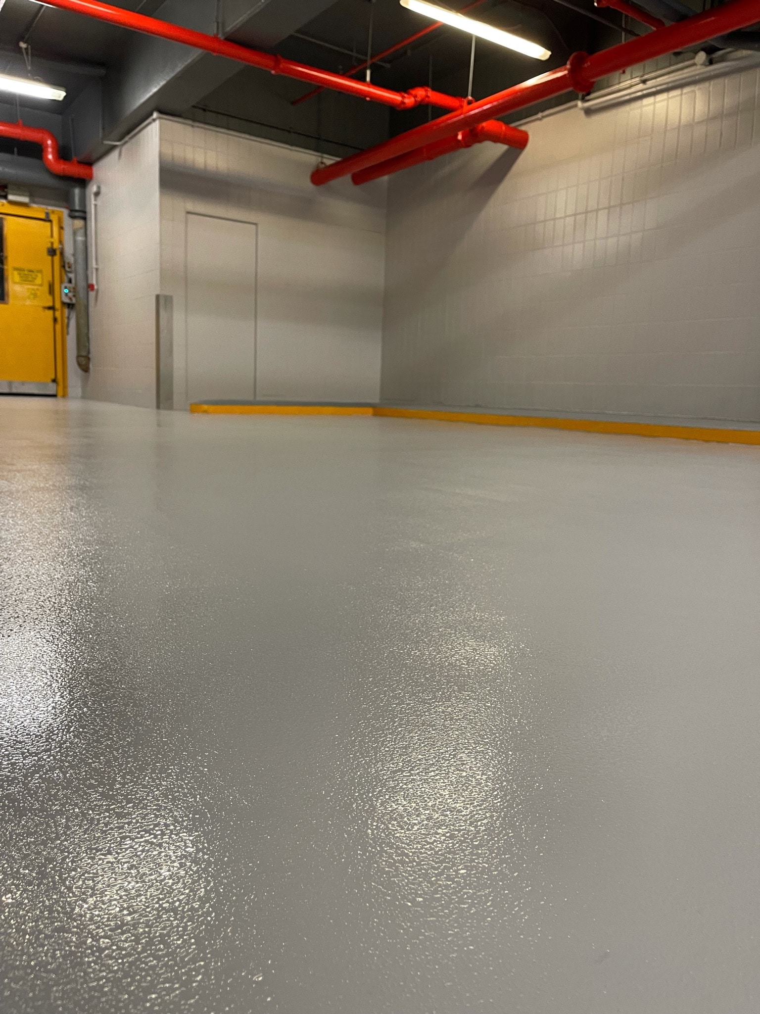 PU Self Level Flooring Commercial Self Level Resin Floor Installation